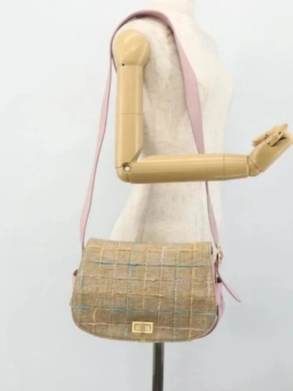 CHANEL 2.55 Shoulder Bag Tweed Pink Gold CC Auth 179020SAV